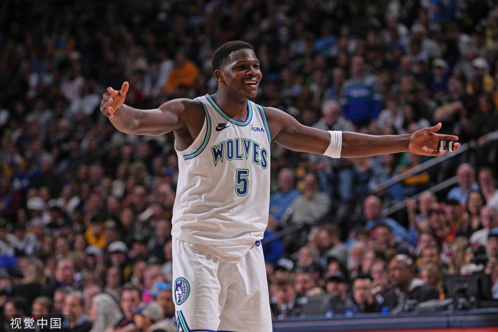 中的地位 中的地位