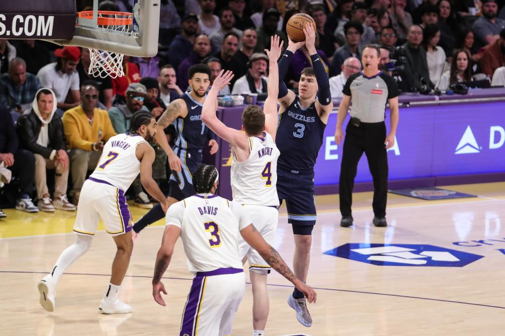 任何一名即 任何一名即