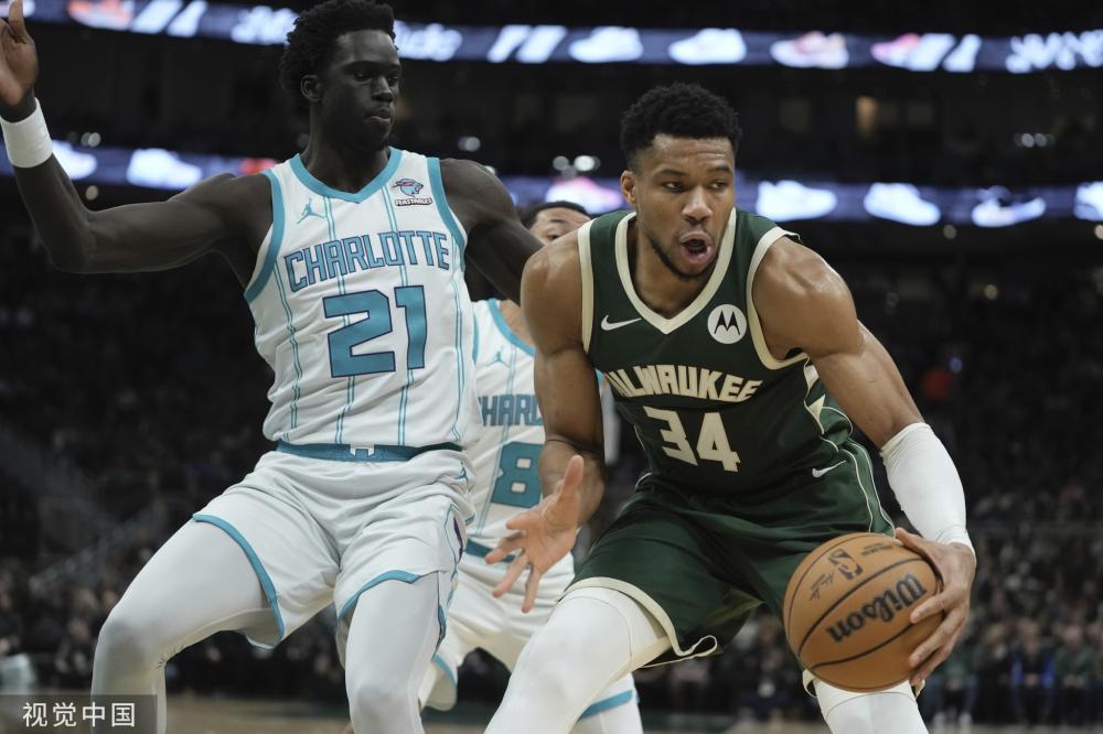 更展现了中 更展现了中