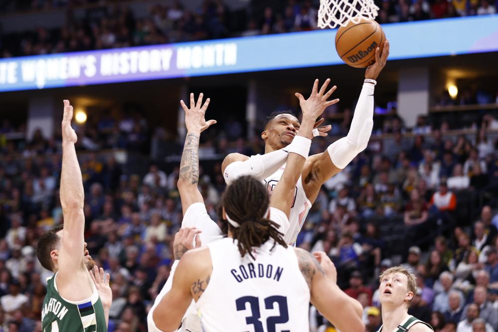 更是对未来 更是对未来