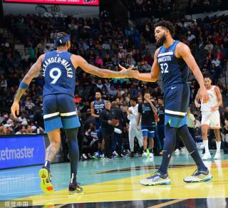 章配一份 章配一份