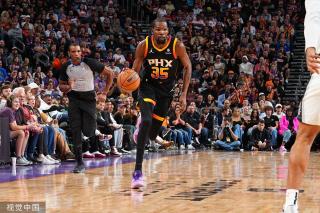 展现出出色 展现出出色