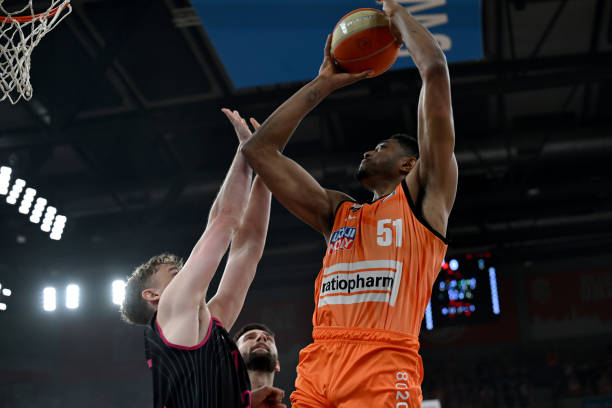 拉利的绯闻 拉利的绯闻