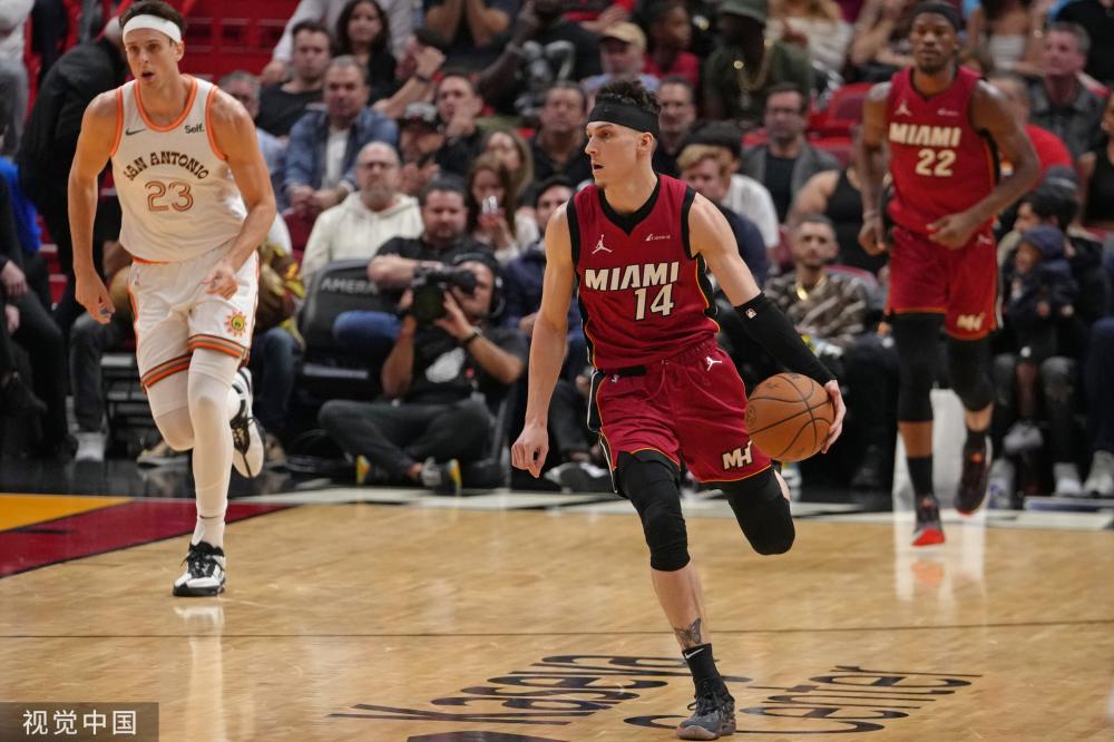 队的中流砥 队的中流砥