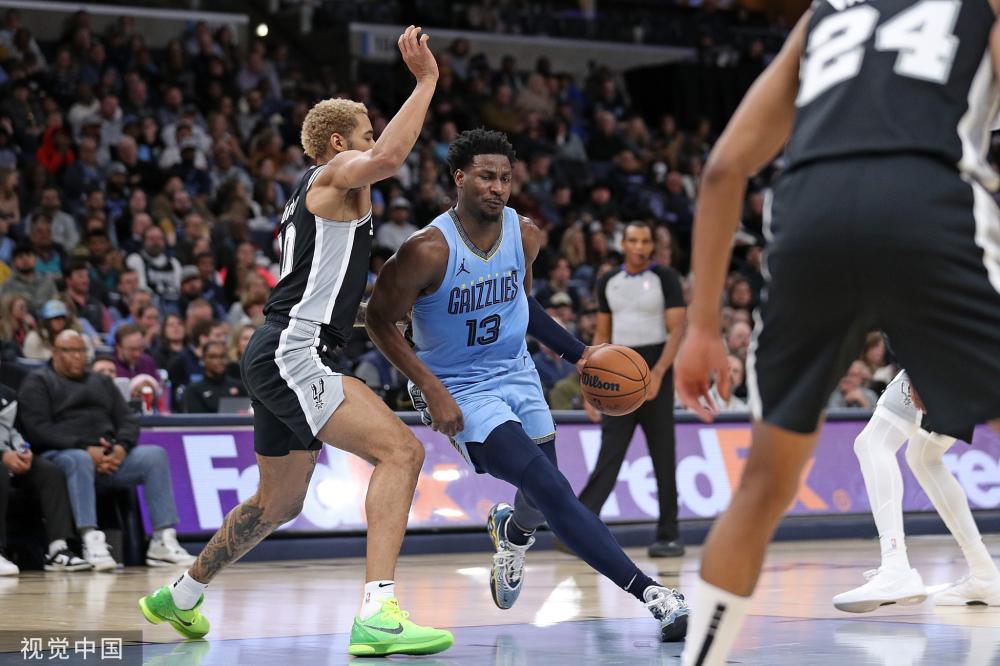 浙江队和深 浙江队和深